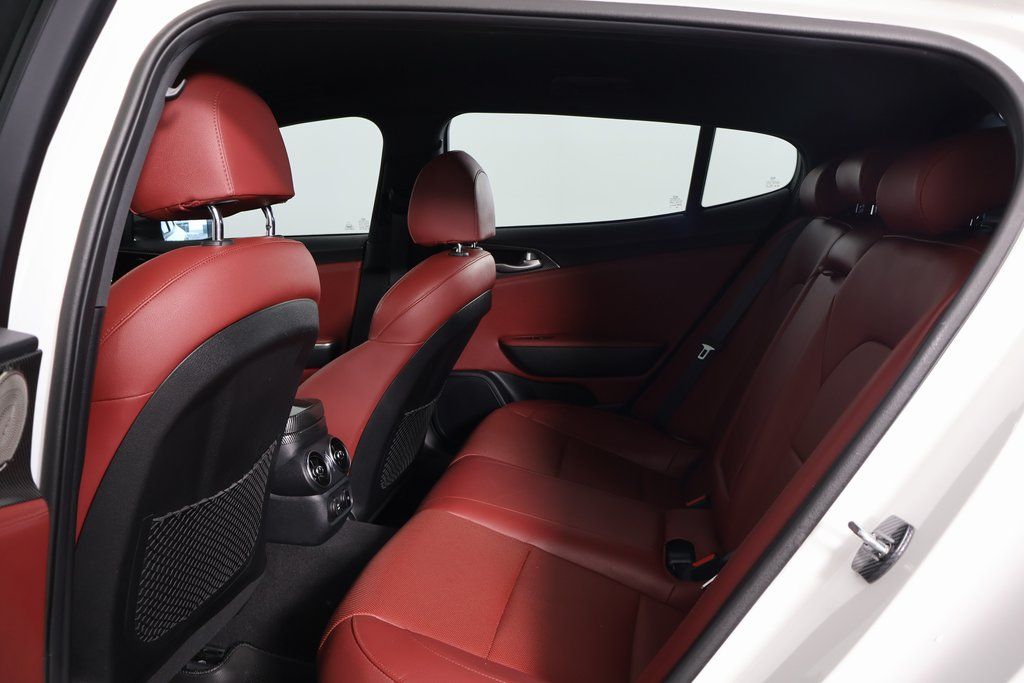 Thumbnail: 2020 Kia Stinger - 11