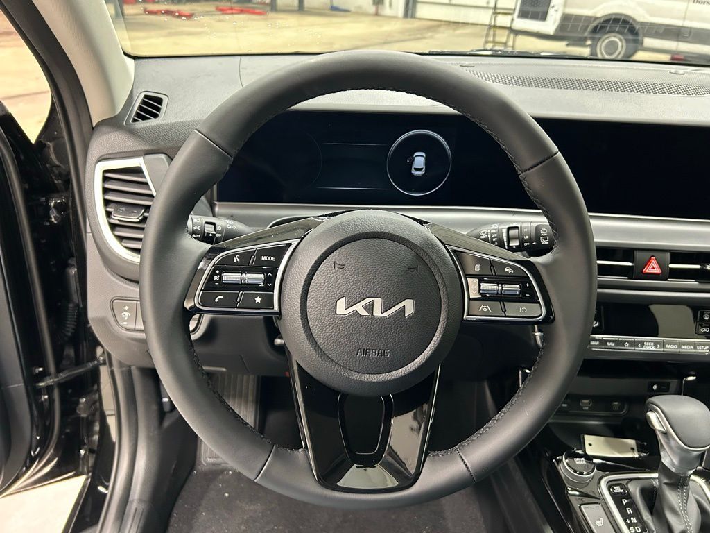 new 2026 Kia Seltos car, priced at $30,495