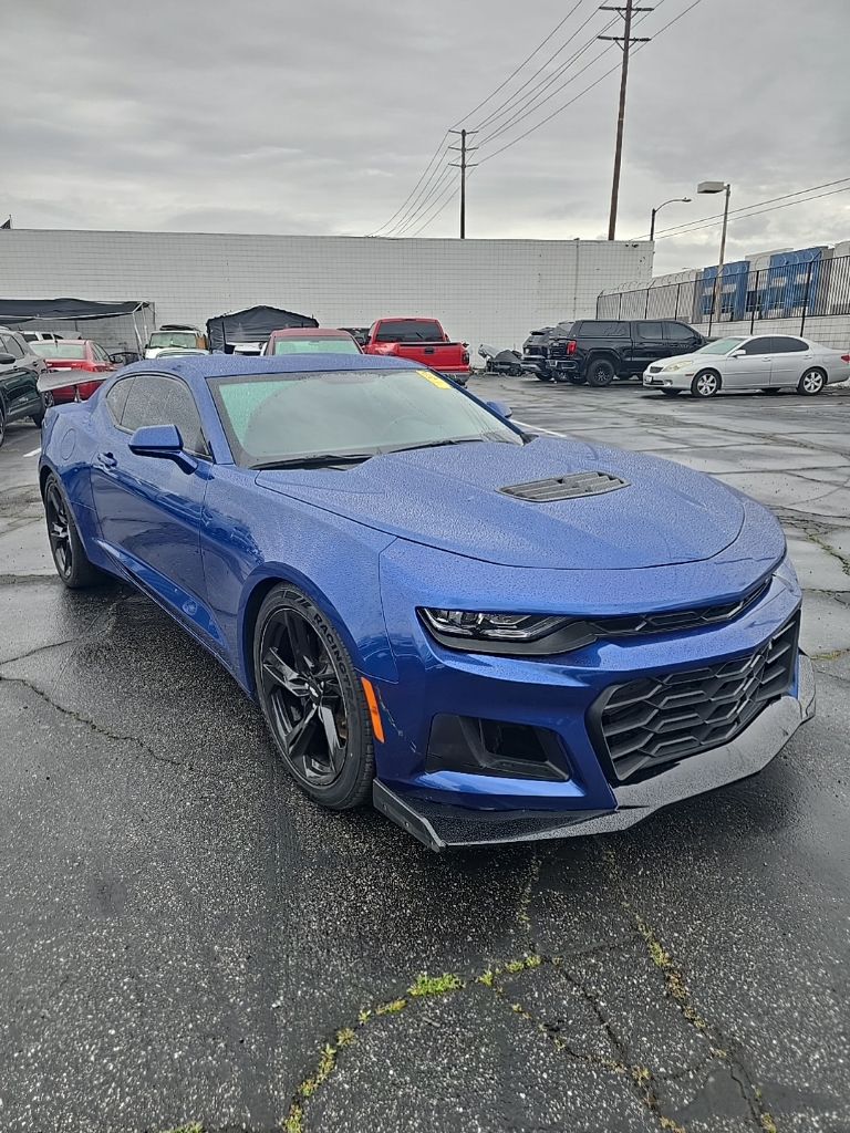 2019 Chevrolet Camaro 1SS Coupe RWD
