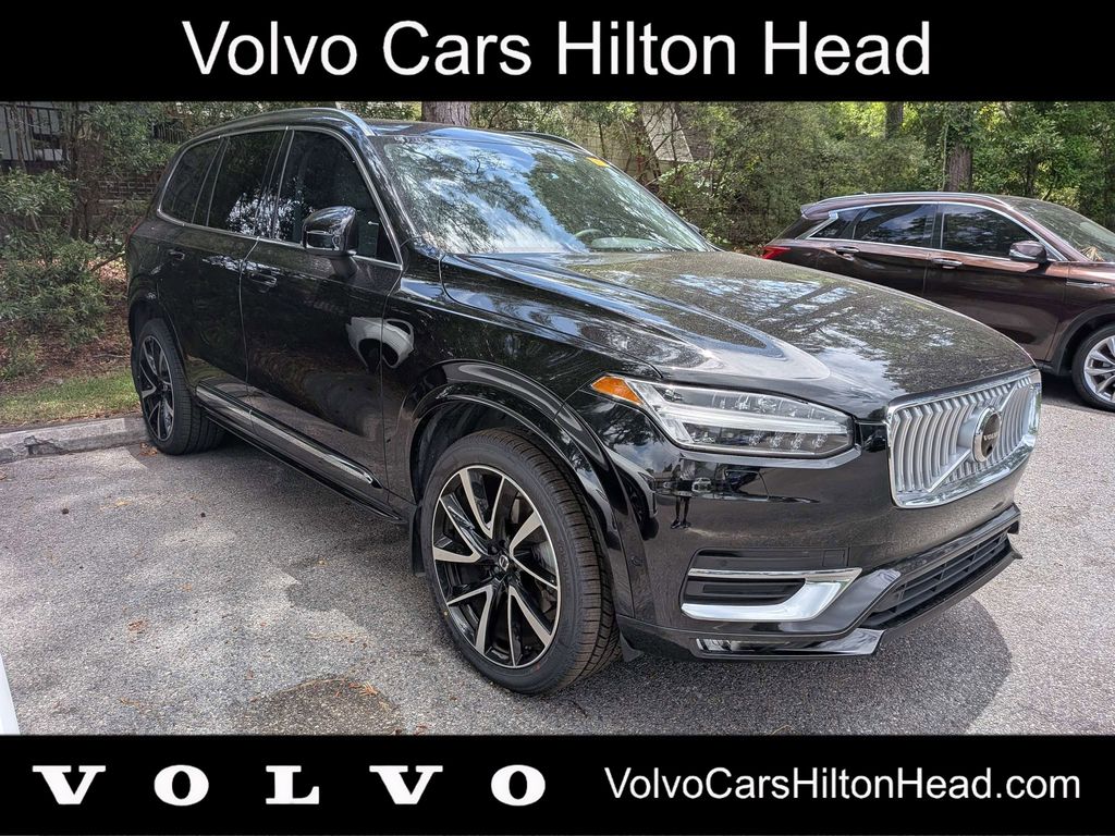 Onyx Black Metallic 2023 Volvo XC90 B6 Plus Bright Theme 7-Passenger AWD SUV / Crossover All-Wheel Drive Automatic