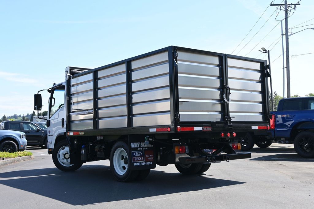 2026 Isuzu NPR XD 