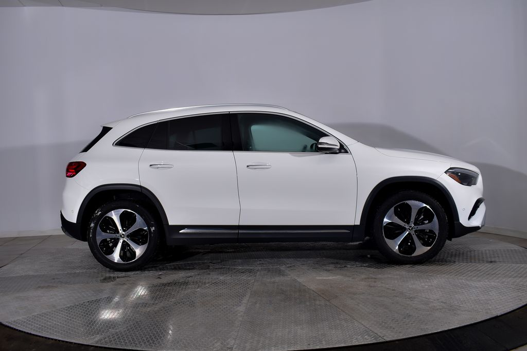 Thumbnail: 2026 Mercedes-Benz GLA - 5