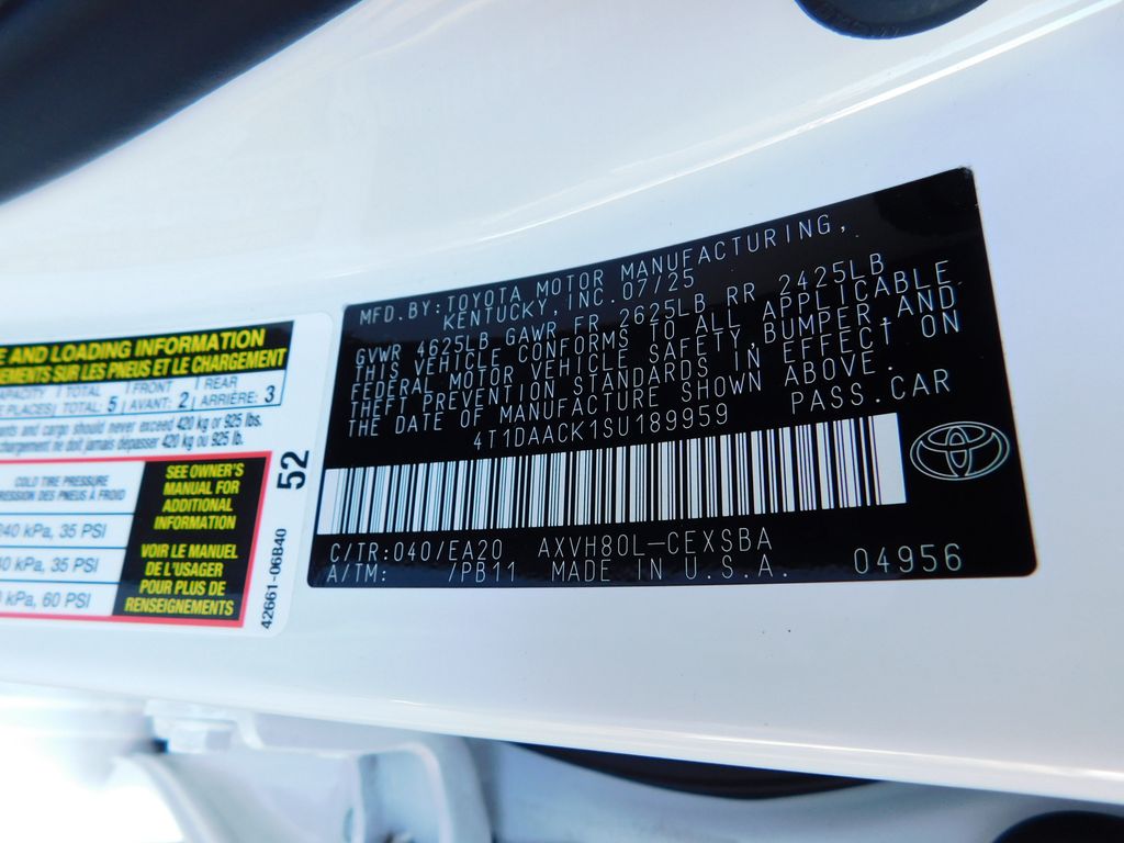 Thumbnail: 2025 Toyota Camry - 12