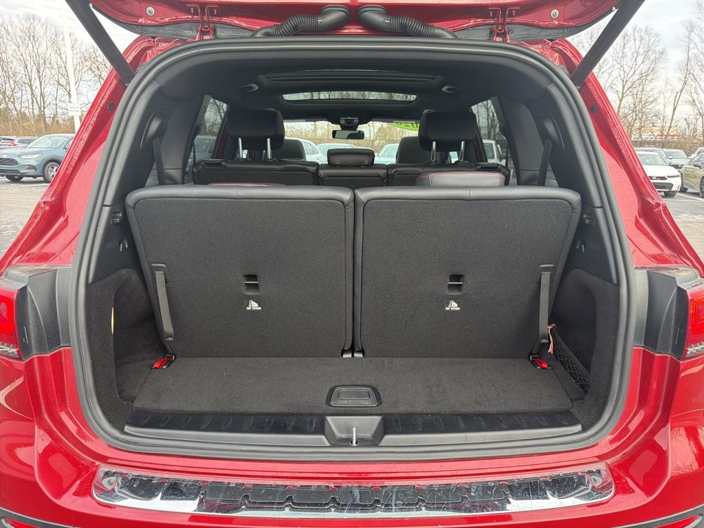 Thumbnail: 2020 Mercedes-Benz GLB - 23