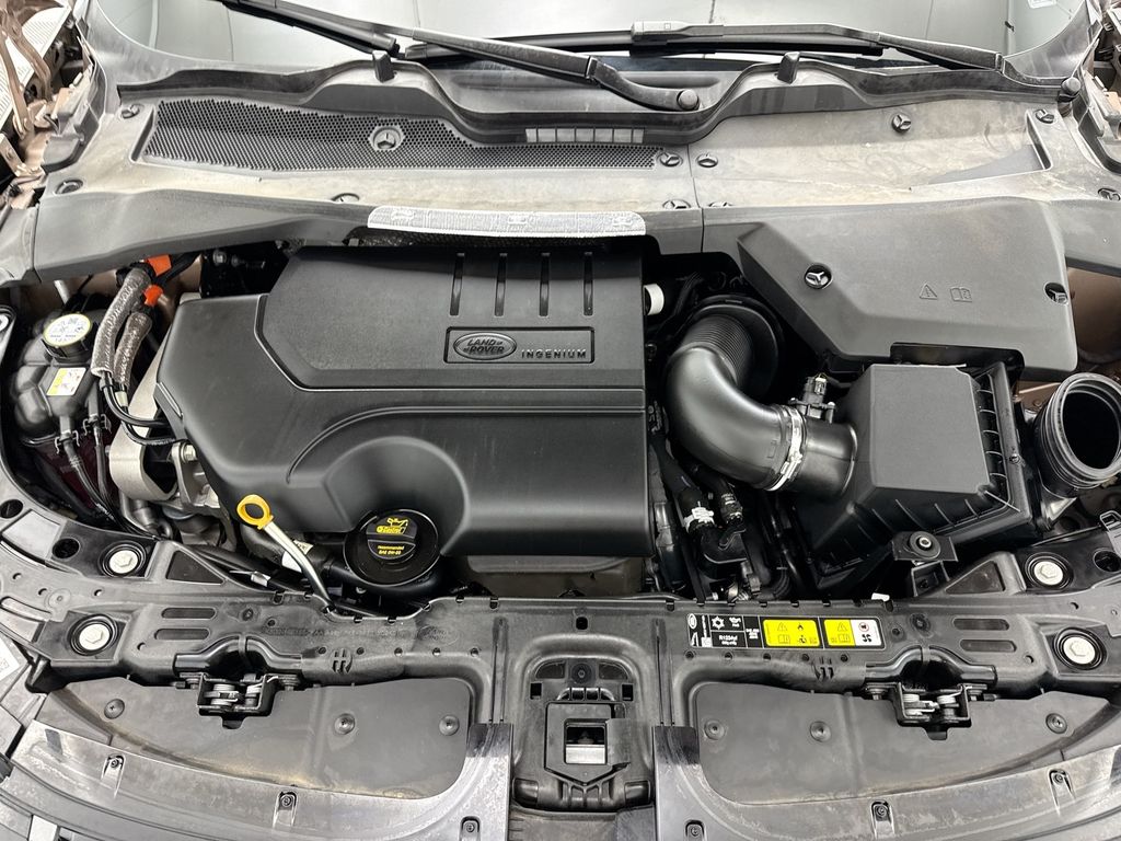 Thumbnail: 2025 Land Rover Range Rover Evoque - 28