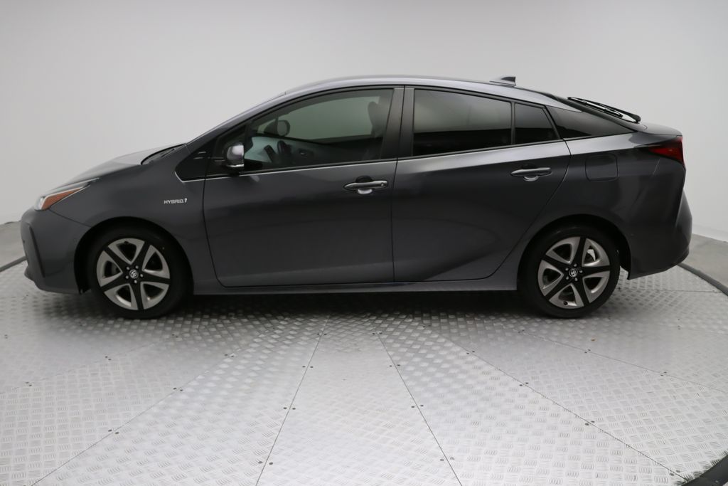 2020 Toyota Prius XLE 12