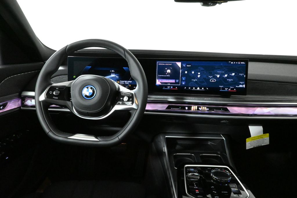 2024 BMW i7 eDrive50 4