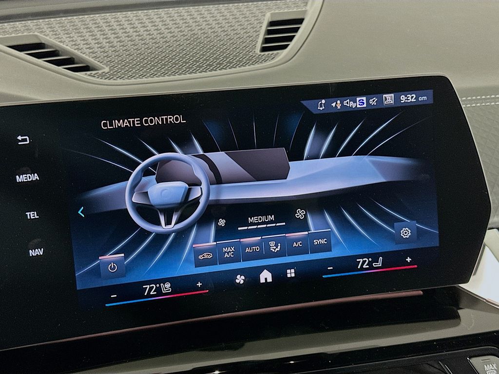 Thumbnail: 2026 BMW X2 - 14