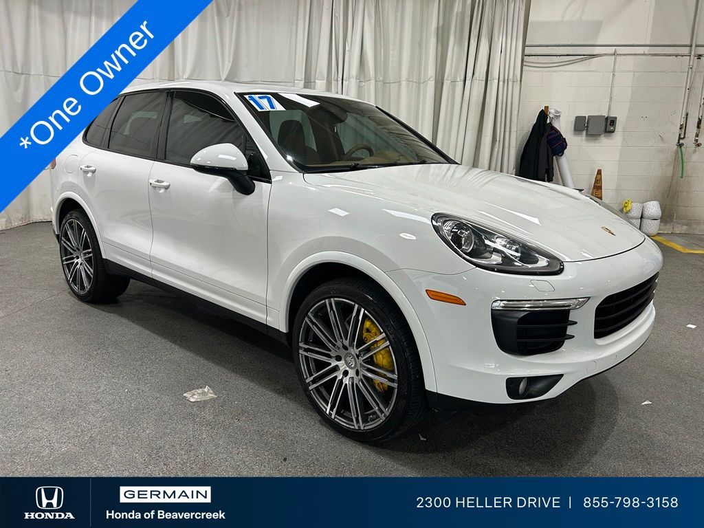 Carrara White Metallic 2017 Porsche Cayenne SUV / Crossover All-Wheel Drive 8-Speed Automatic