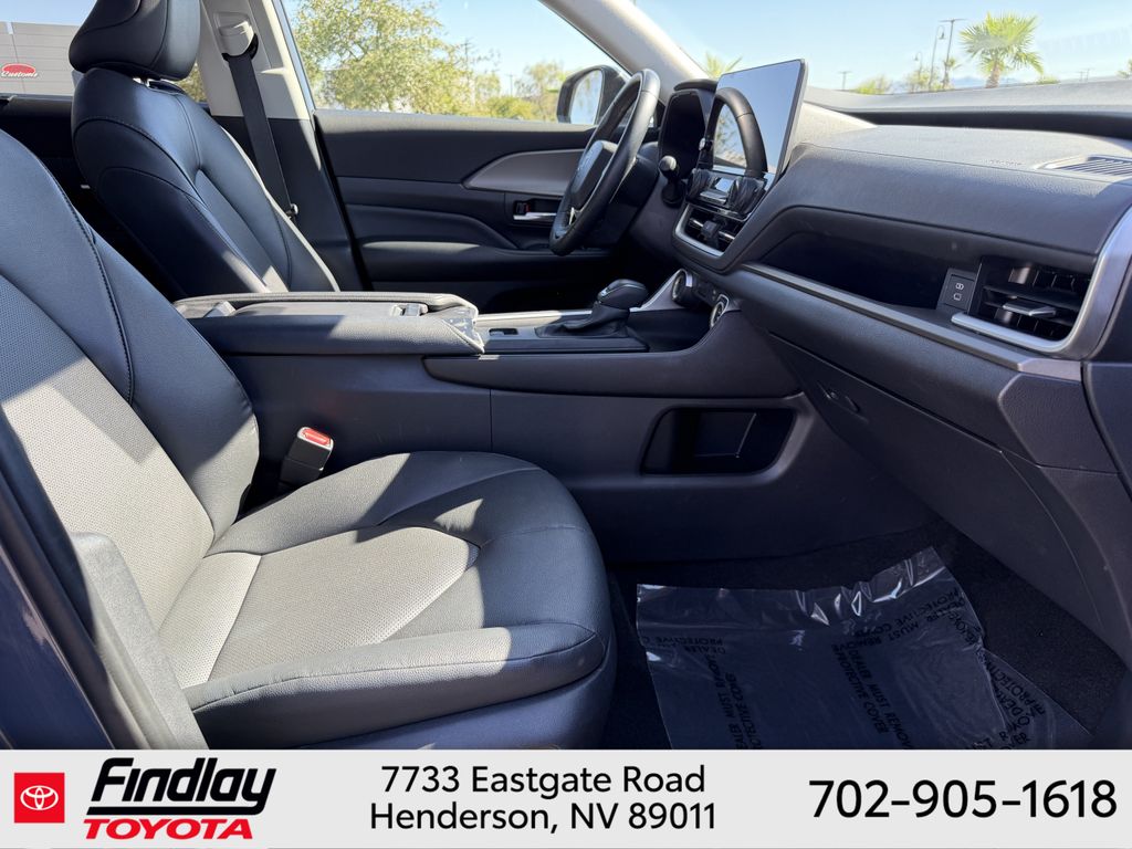 Used 2025 Toyota Grand Highlander SUV
