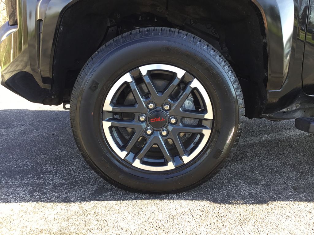 Thumbnail: 2025 Toyota Tacoma - 9