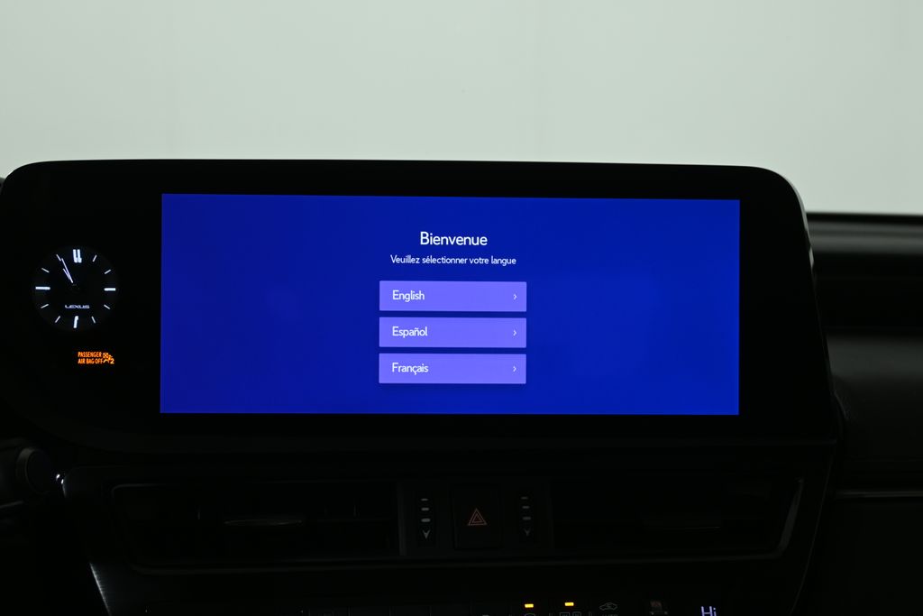 Thumbnail: 2023 Lexus ES - 22