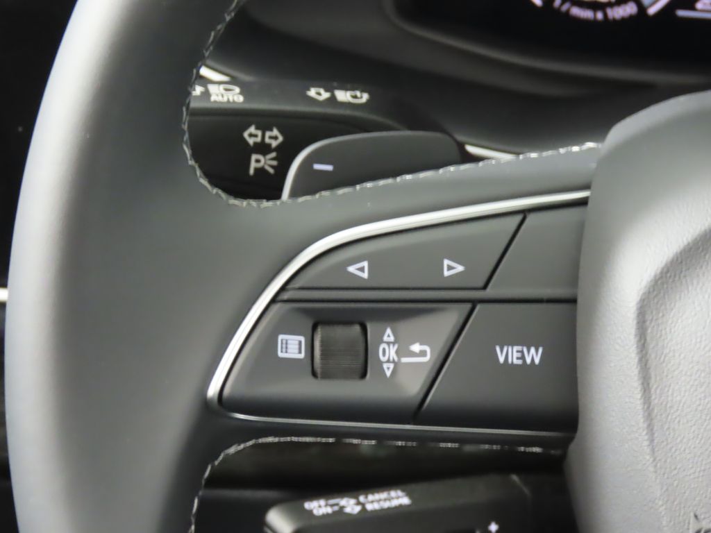 Thumbnail: 2025 Audi Q7 - 15