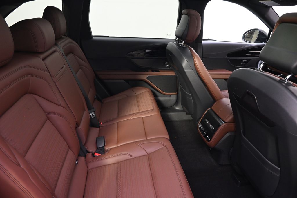 New 2026 Gray Lincoln Reserve image 18