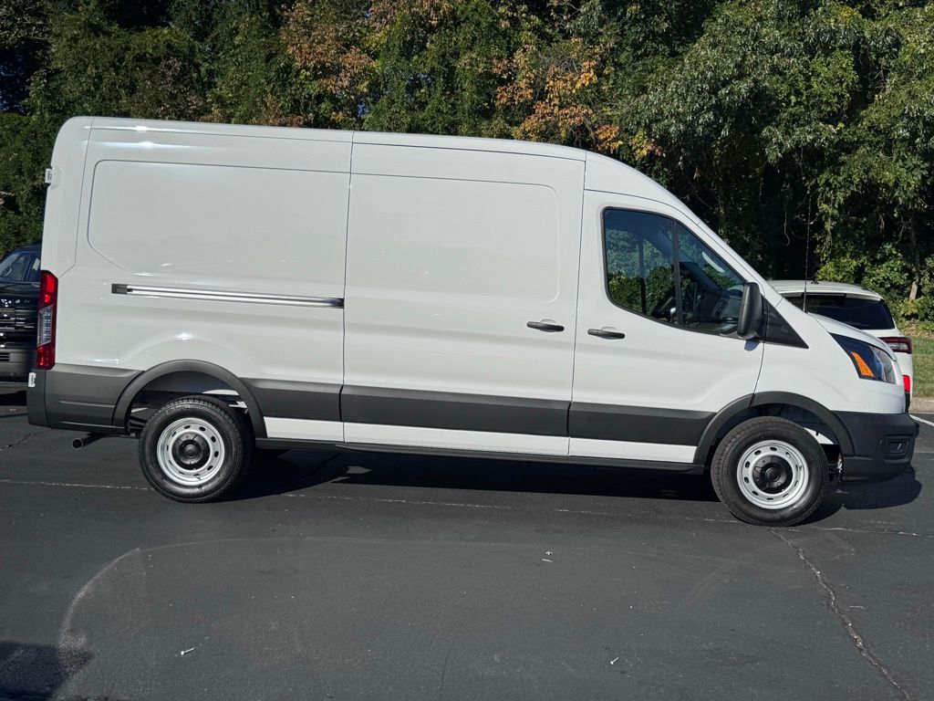FordTransit-2504