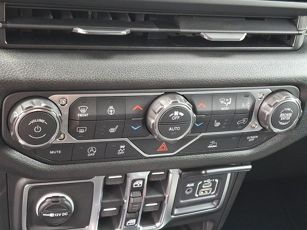 New 2026 Jeep Wrangler SUV