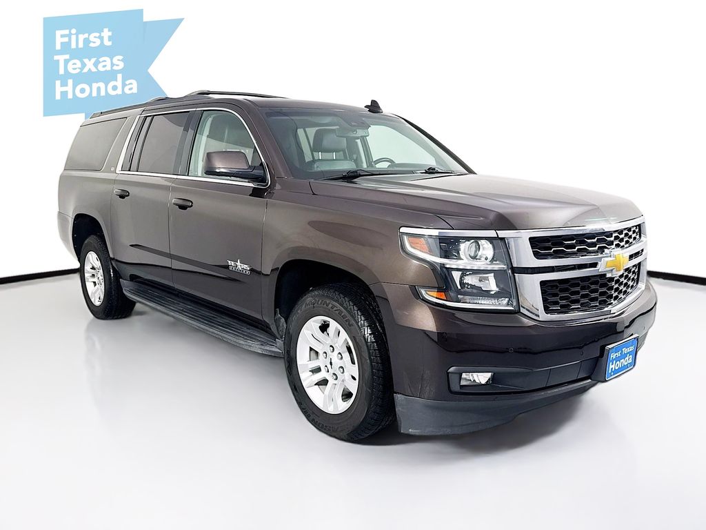 2018 Chevrolet Suburban LT photo