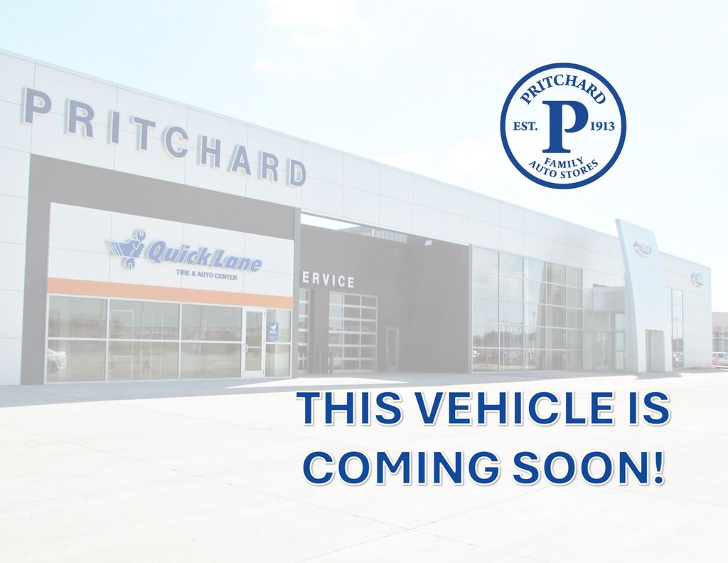 Silver Metallic 2025 Ford Expedition SUV / Crossover Four-Wheel Drive Automatic