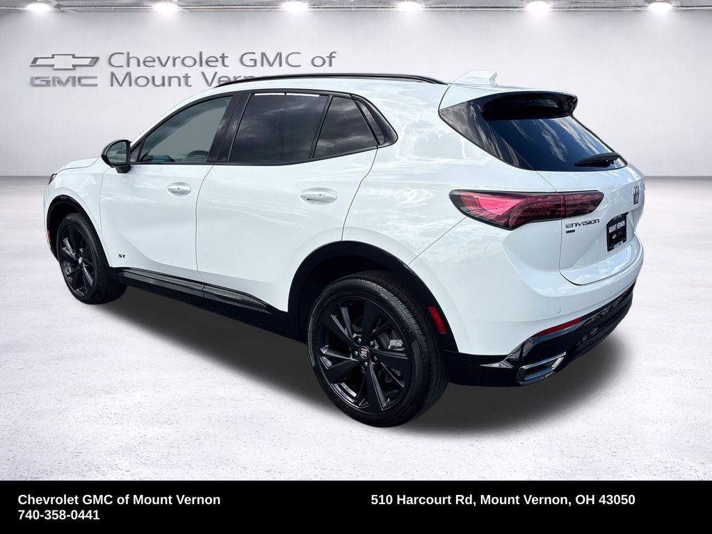 2025 Buick Envision Sport Touring - Image 3