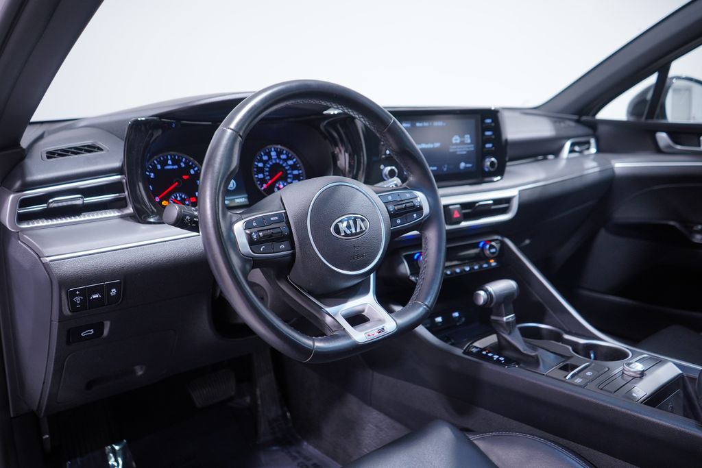 Thumbnail: 2021 Kia K5 - 6
