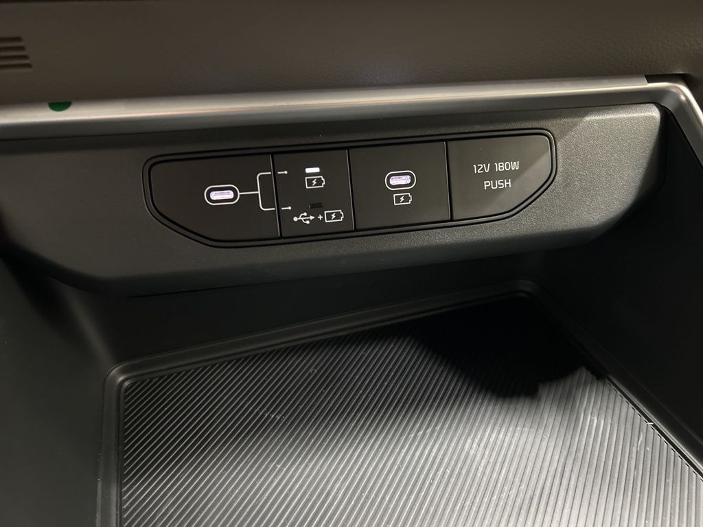 new 2026 Kia Carnival car, priced at $39,460