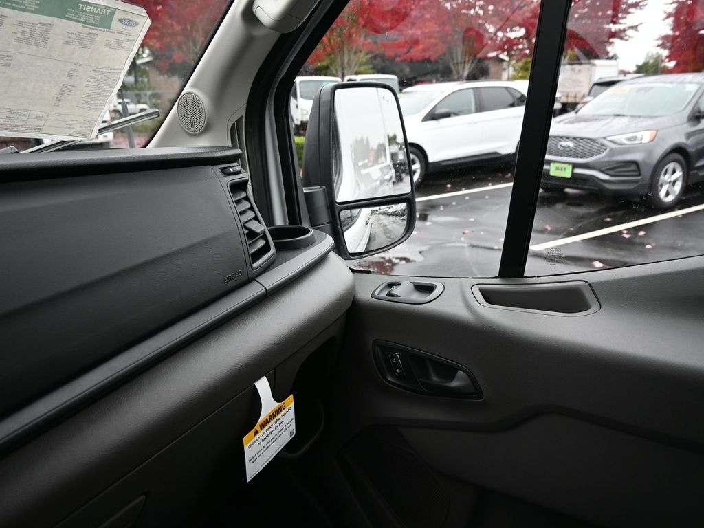 2024 Ford Transit 250