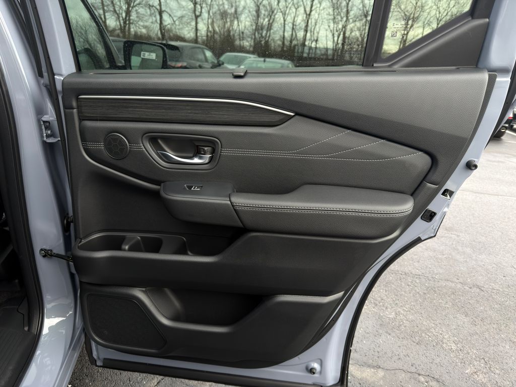 Thumbnail: 2026 Honda Pilot - 26