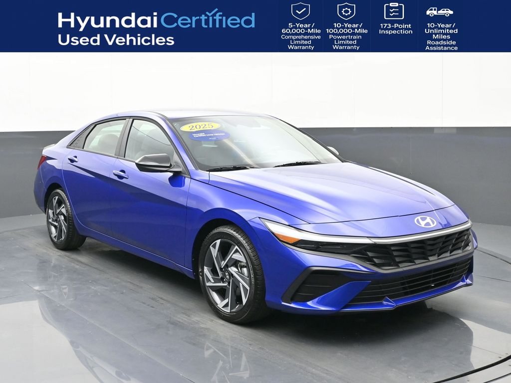 Intense Blue 2025 Hyundai Elantra Sedan Front-Wheel Drive Continuously Variable Transmission