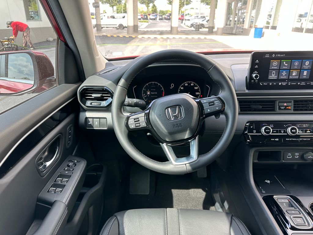 2025 Honda Pilot EX-L 10