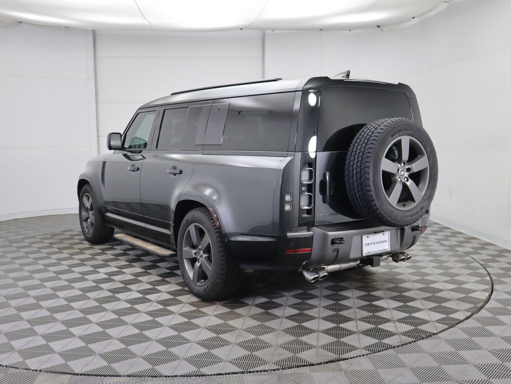 Thumbnail: 2025 Land Rover Defender - 7