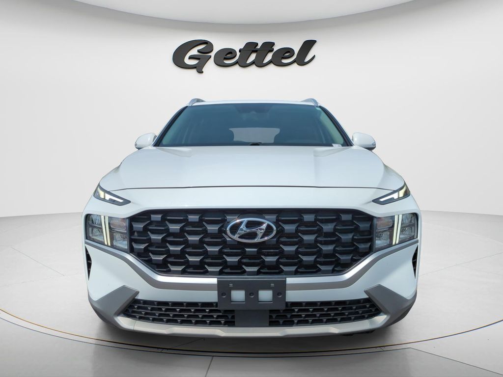 Used 2023 White Hyundai SEL image 2