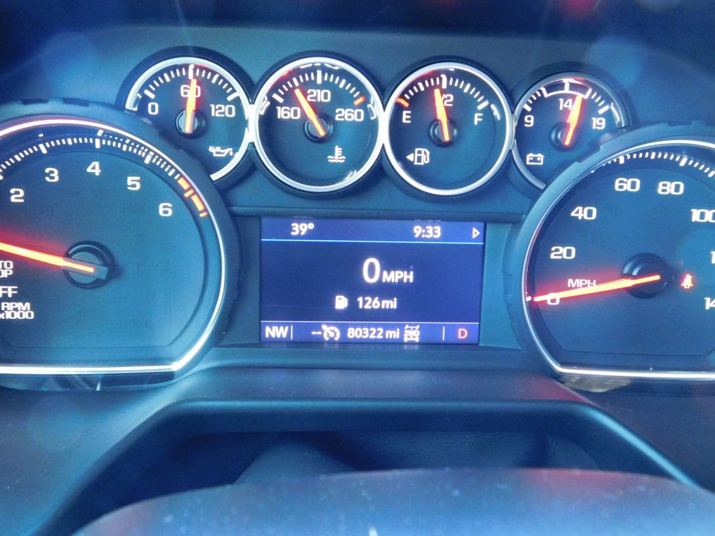 Thumbnail: 2021 Chevrolet Tahoe - 12