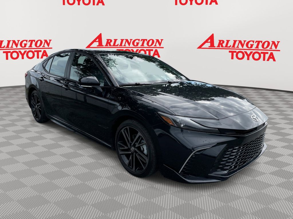 2025 Toyota Camry XSE's photo