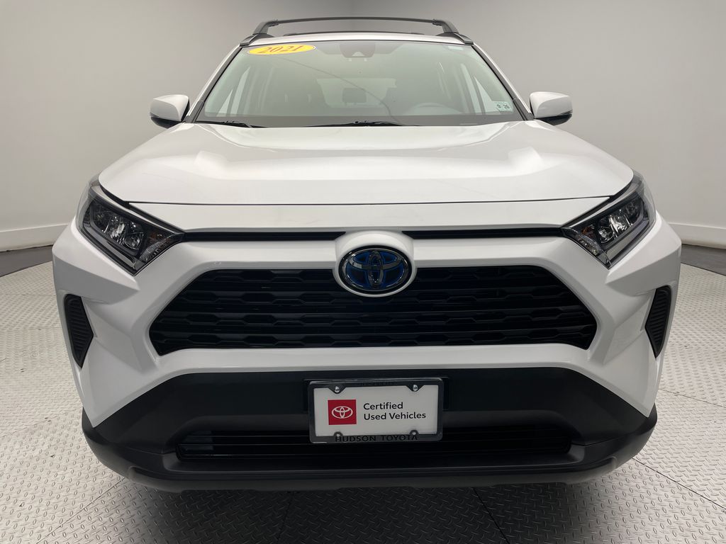 2021 Toyota RAV4 LE 2