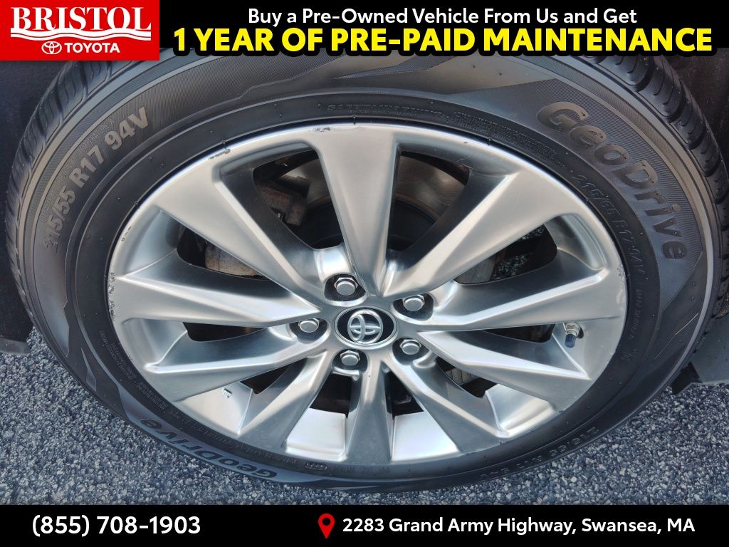 Used 2016 Toyota Camry Sedan