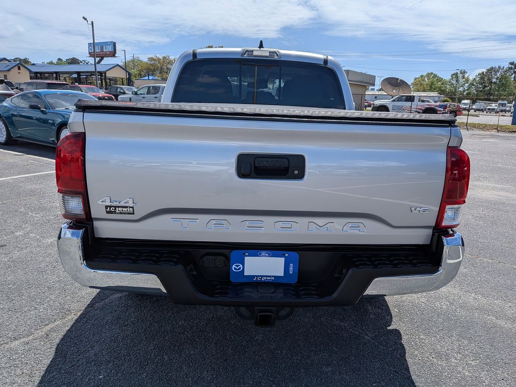 2022 Toyota Tacoma SR5 V6