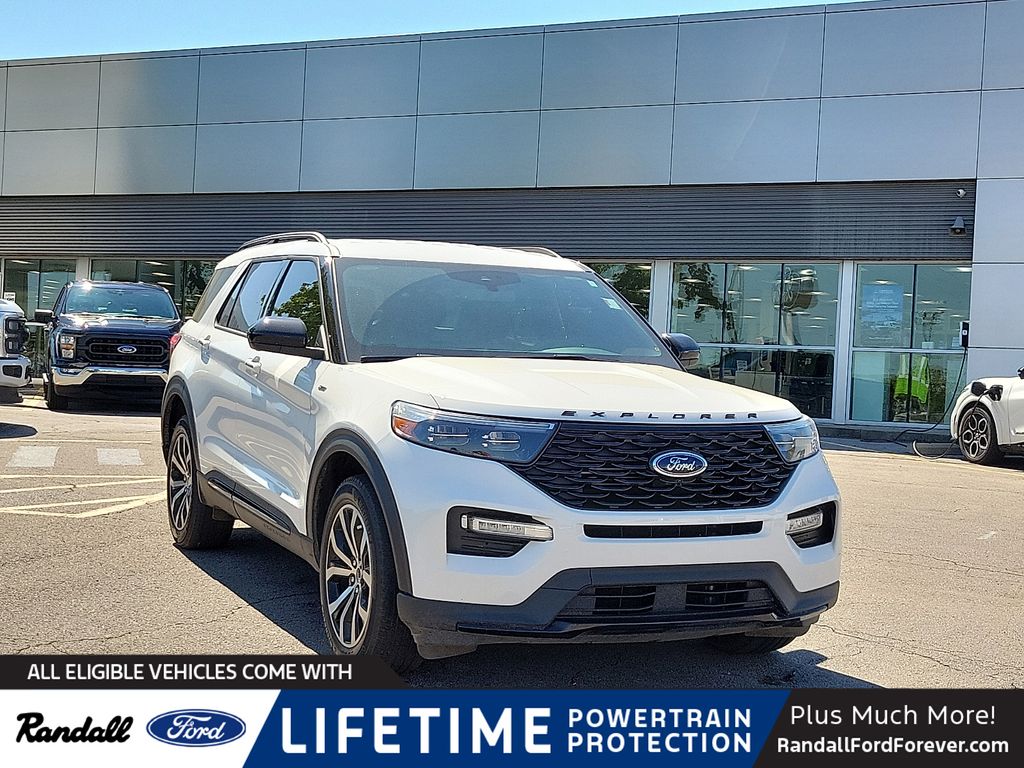 Star White Metallic Tri-Coat 2023 Ford Explorer ST-Line AWD SUV / Crossover All-Wheel Drive Automatic