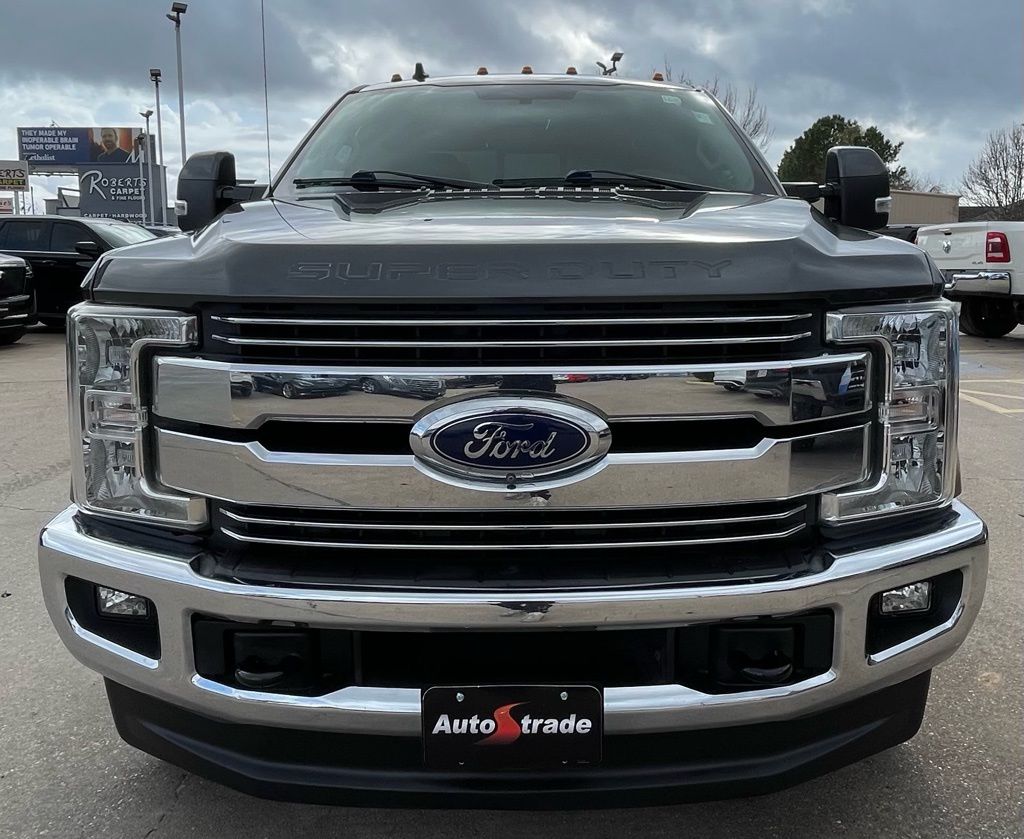 2019 Ford F-350SD Lariat - 8