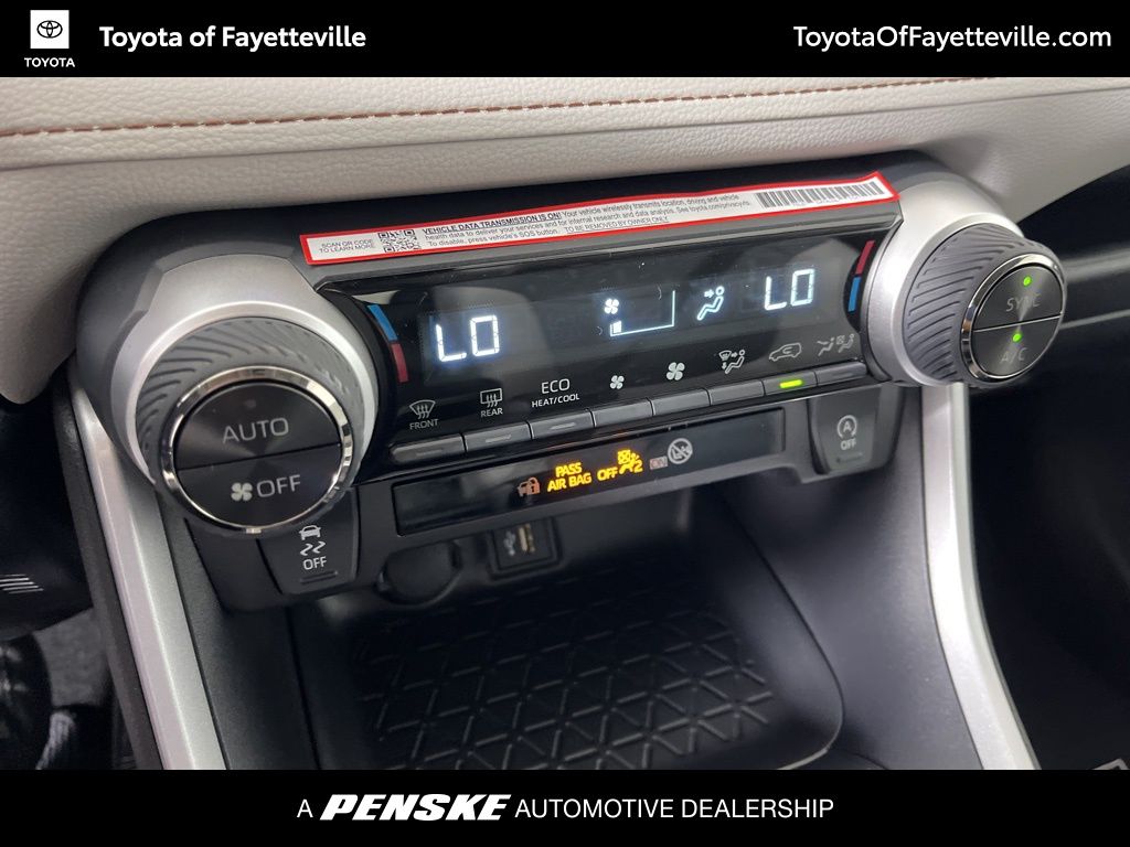 Thumbnail: 2025 Toyota RAV4 - 32