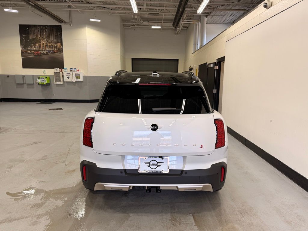 Thumbnail: 2026 MINI Cooper Countryman - 4