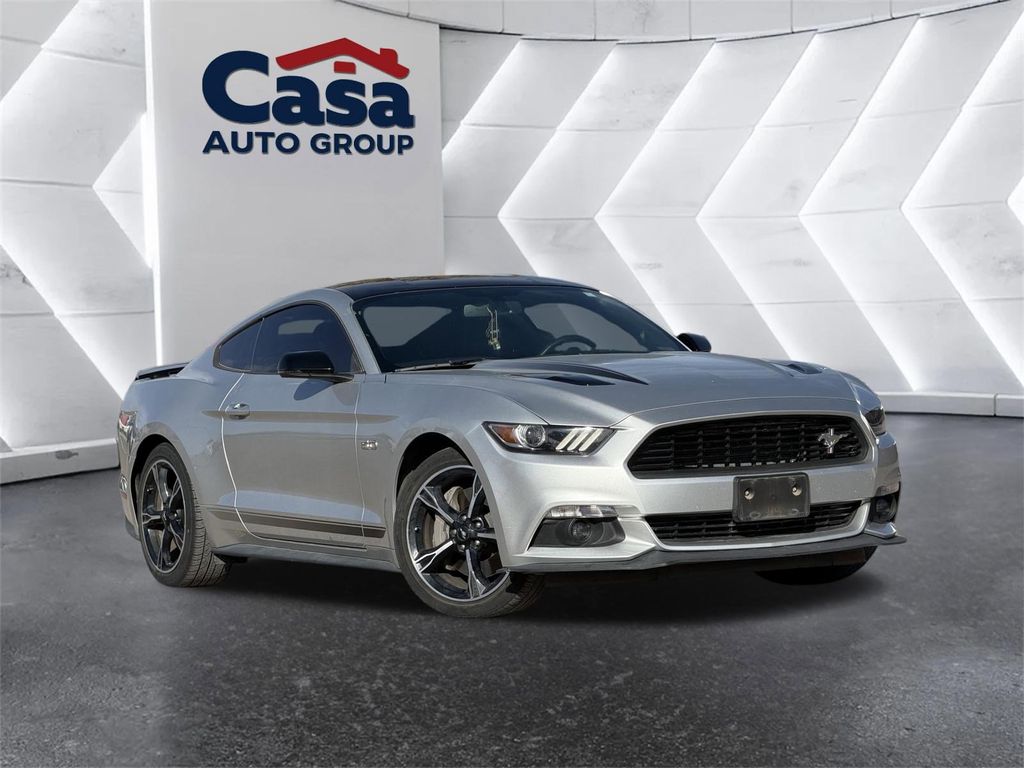 2017 Ford Mustang GT Premium Coupe RWD