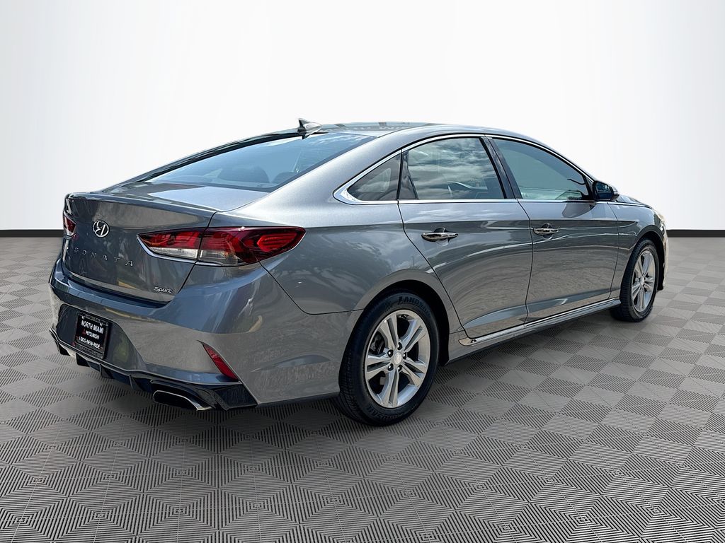Used 2018 Gray Hyundai Sport+ image 7
