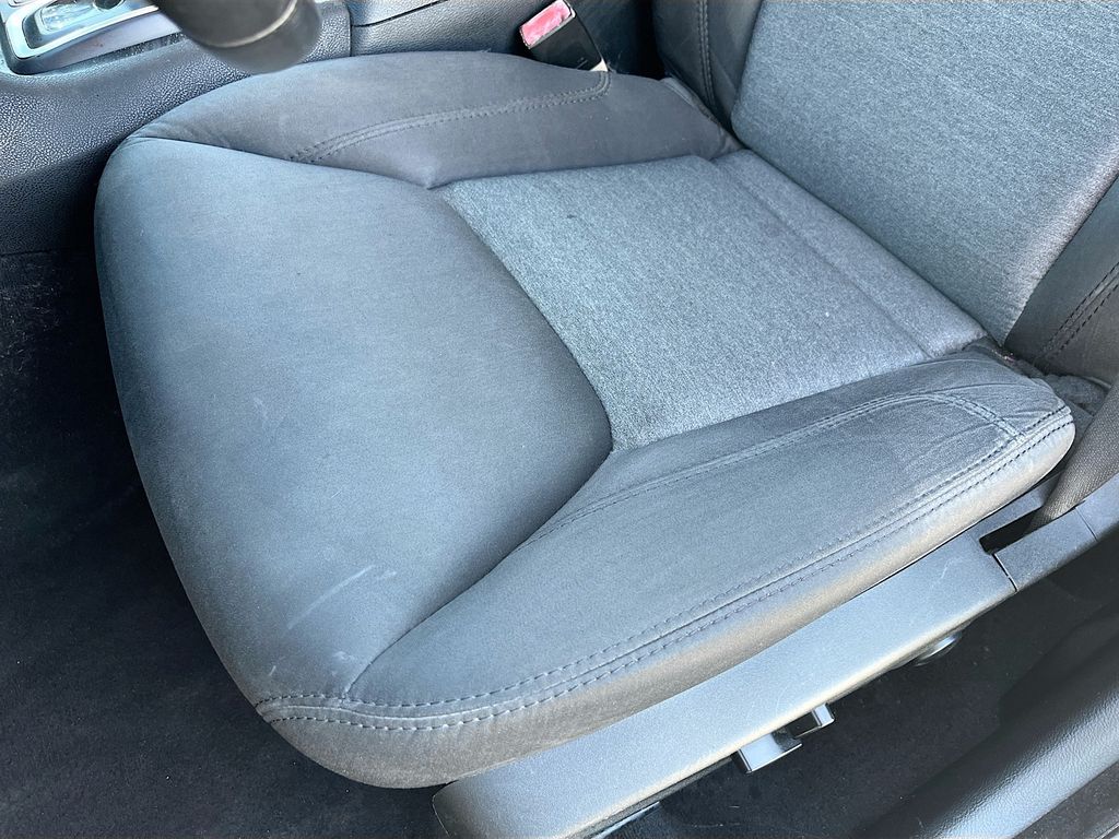 Used 2020 Black Chrysler Touring image 18