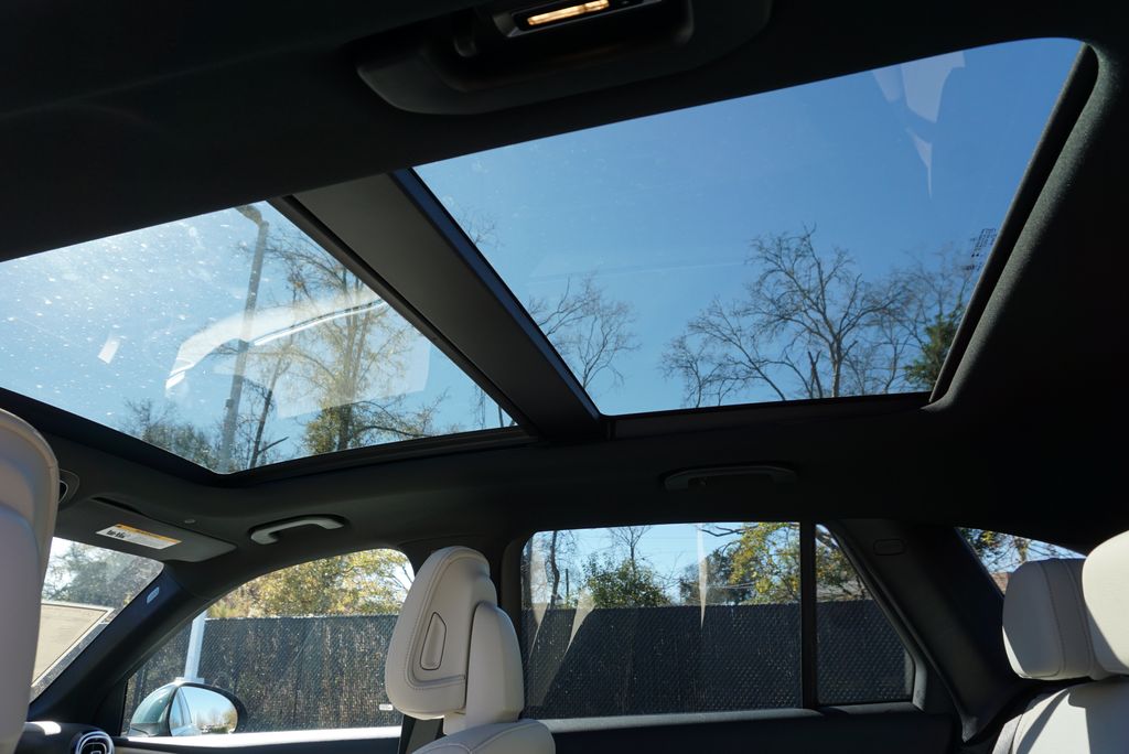 Thumbnail: 2026 Mercedes-Benz GLC - 16