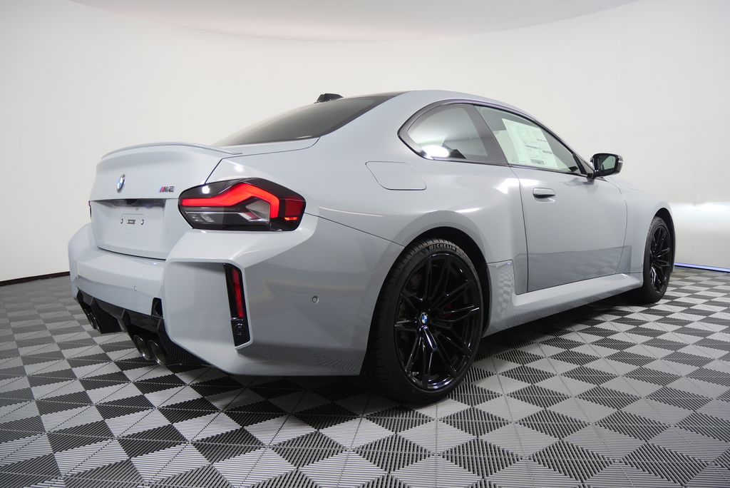 Thumbnail: 2025 BMW M2 - 3