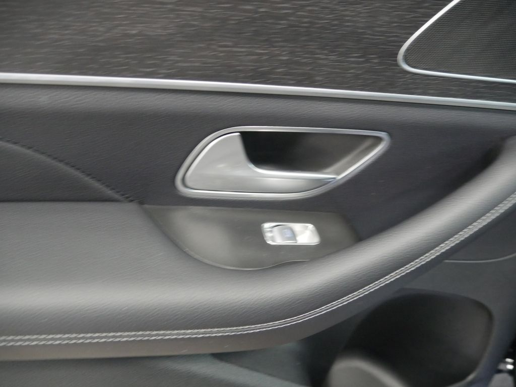 Thumbnail: 2024 Mercedes-Benz GLE - 22