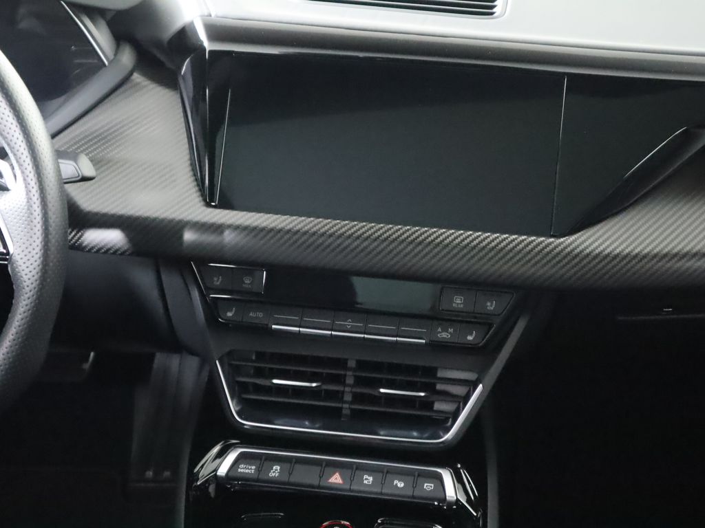 Thumbnail: 2022 Audi RS e-tron GT - 14