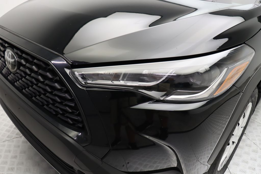 Thumbnail: 2024 Toyota Corolla Cross - 3