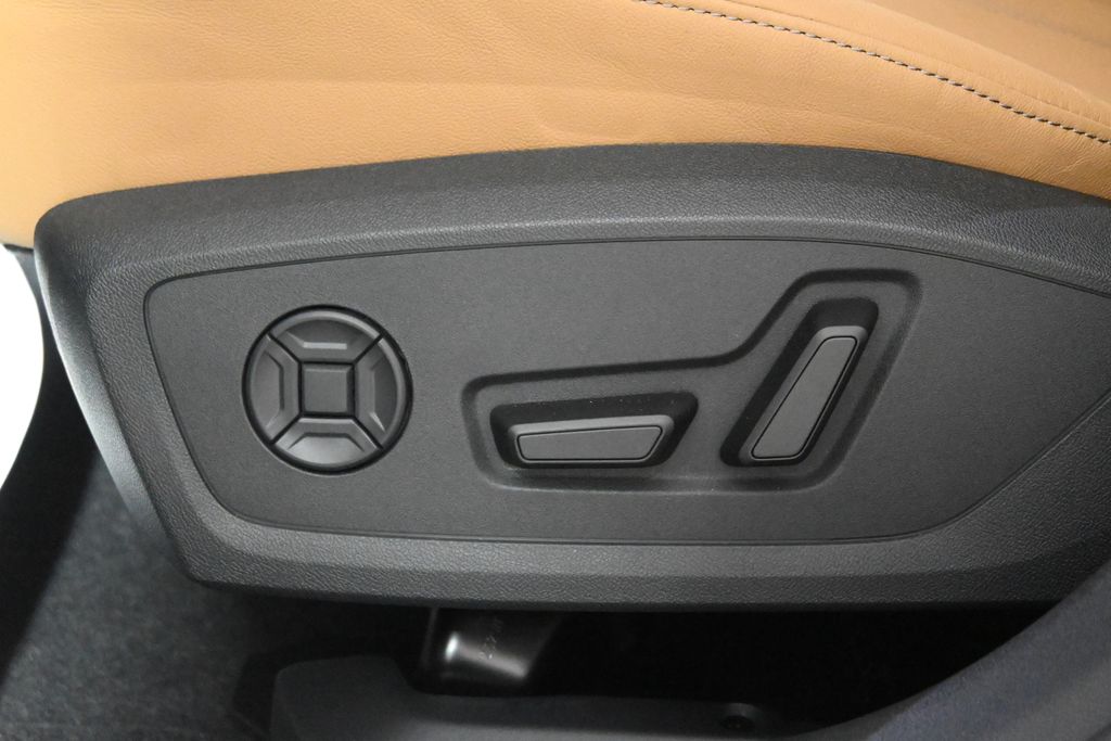 Thumbnail: 2025 Audi A5 - 24