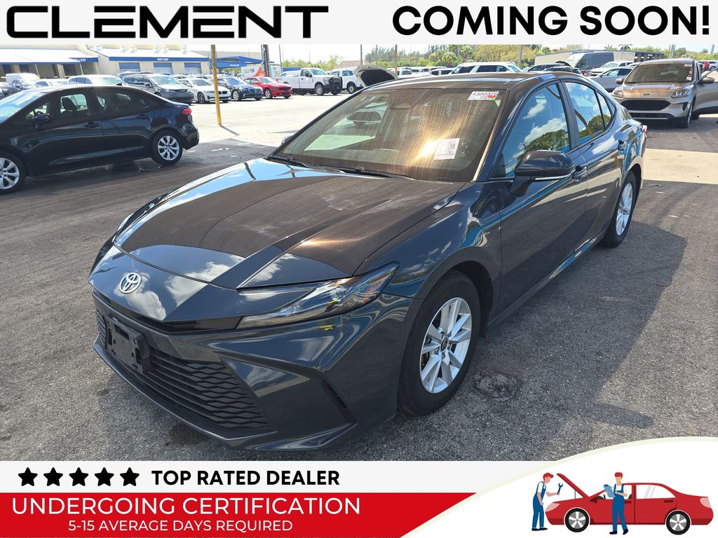 2025 Toyota Camry LE FWD